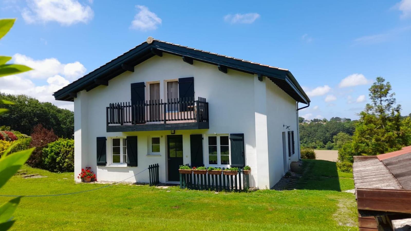 Maison Ihi-Toki - Apartamento Planta Baja T2 40M2 - Apartamento Planta Alta T3 54M2 Saint-Pée-sur-Nivelle Eksteriør bilde